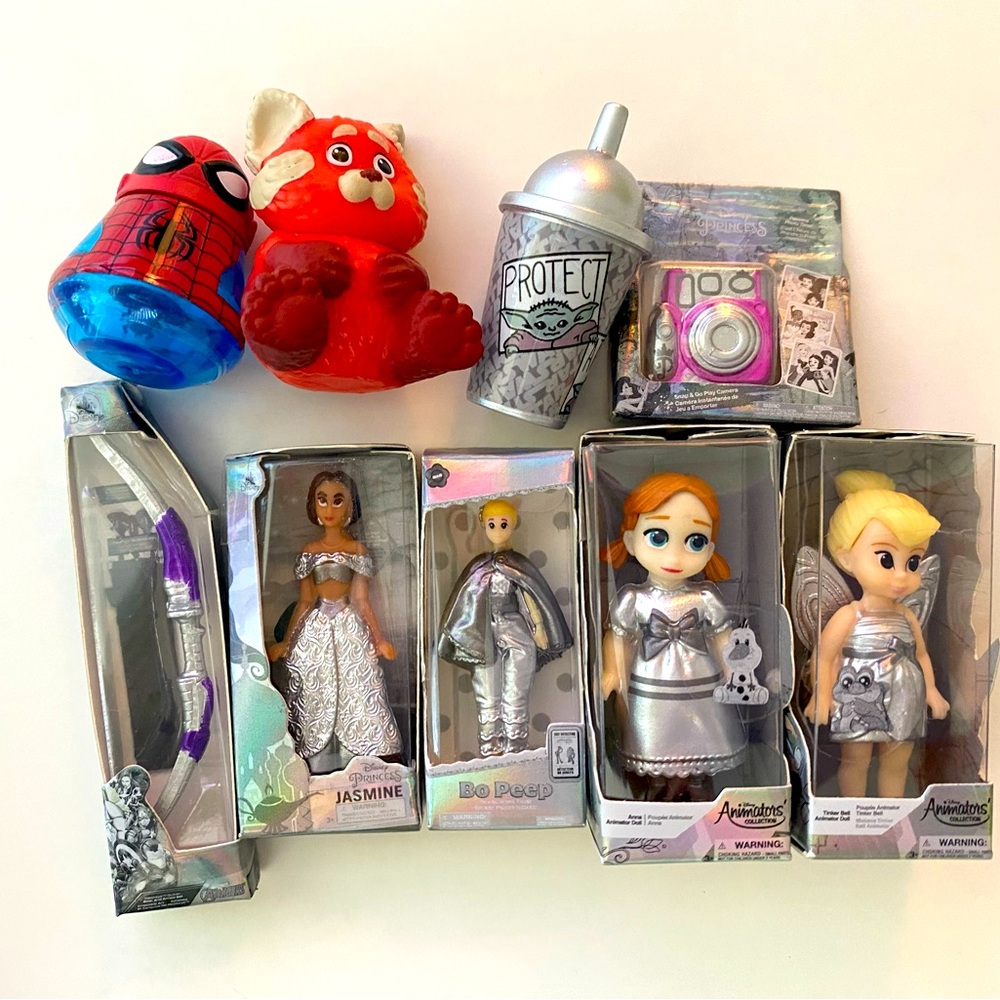 Disney Zuru Mini Brands Lot